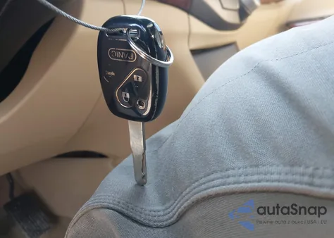 2012 Honda Accord Sdn 3.5 Ex-L/Ex-L z USA, uszkodzony, nr VIN 1HGCP3F84CA018945